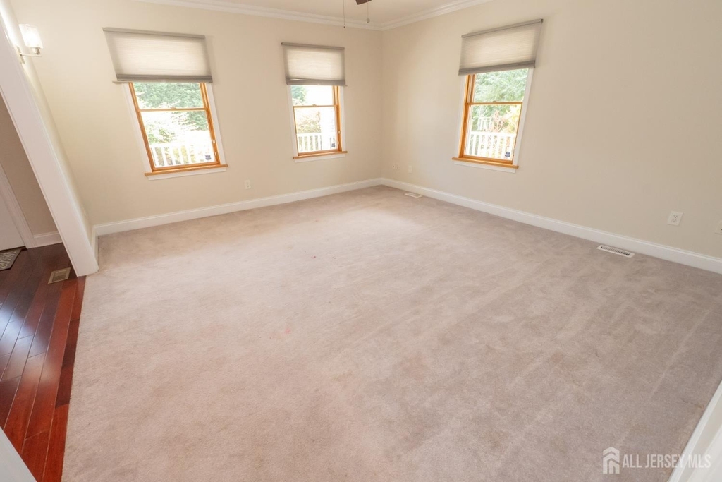 135 Summerhill Road - Photo 16