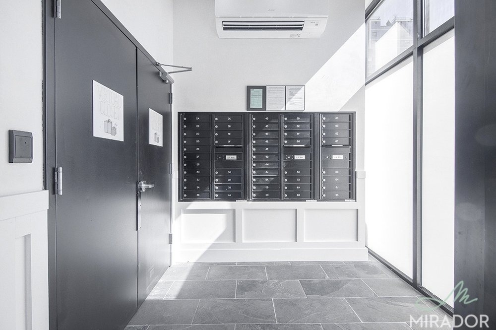 255 W 14th Street - Photo 4