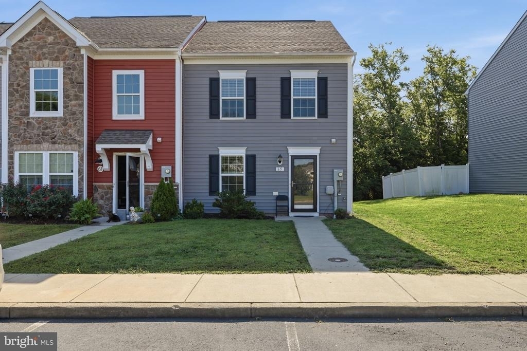 65 Darien Drive - Photo 2