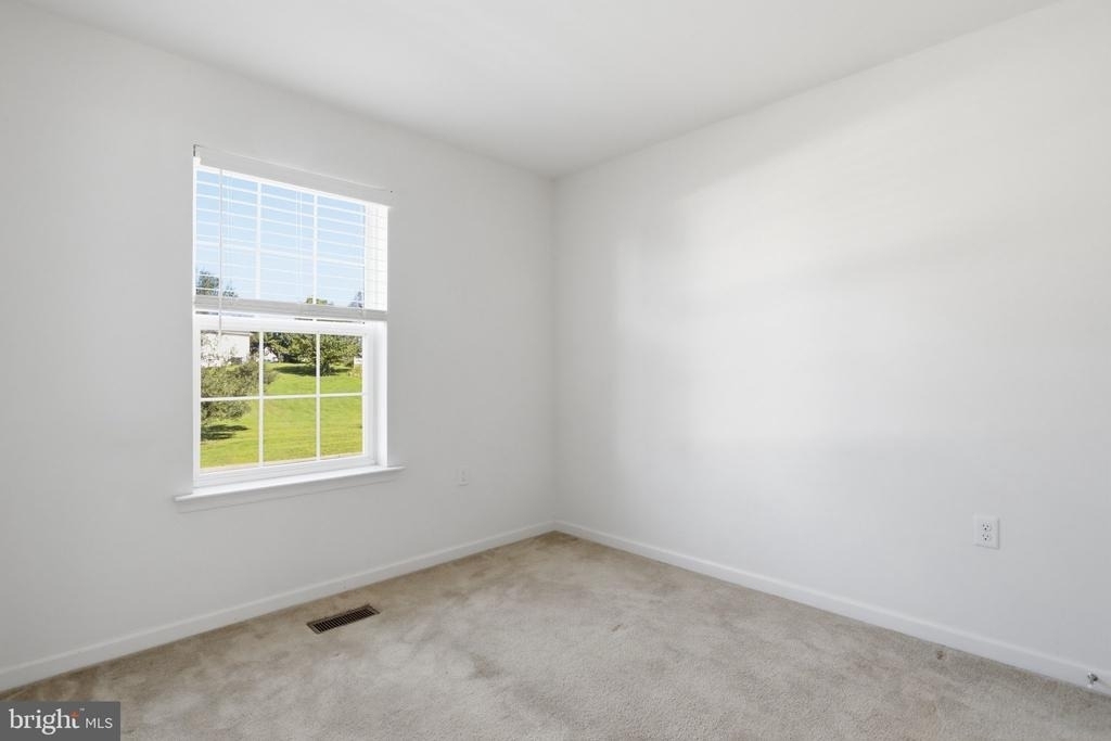 65 Darien Drive - Photo 11
