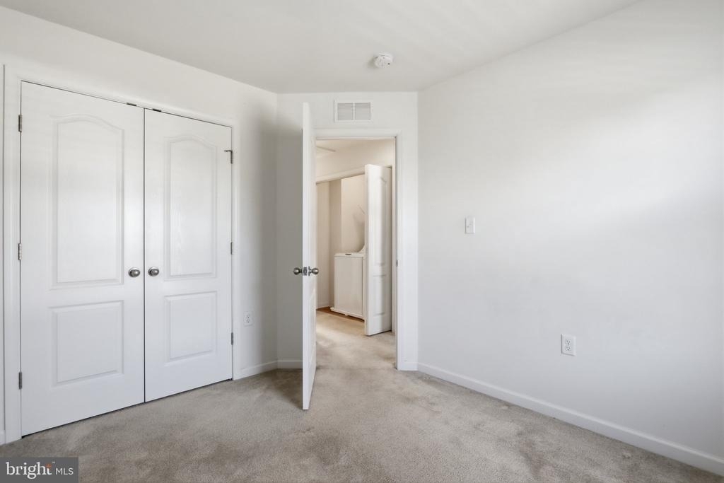 65 Darien Drive - Photo 12