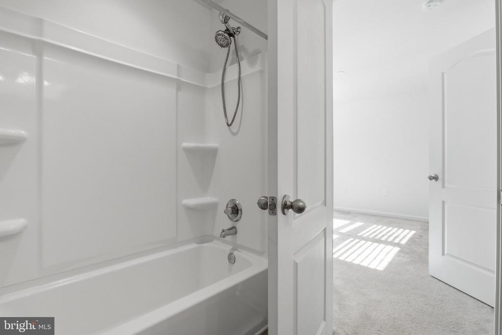 65 Darien Drive - Photo 13