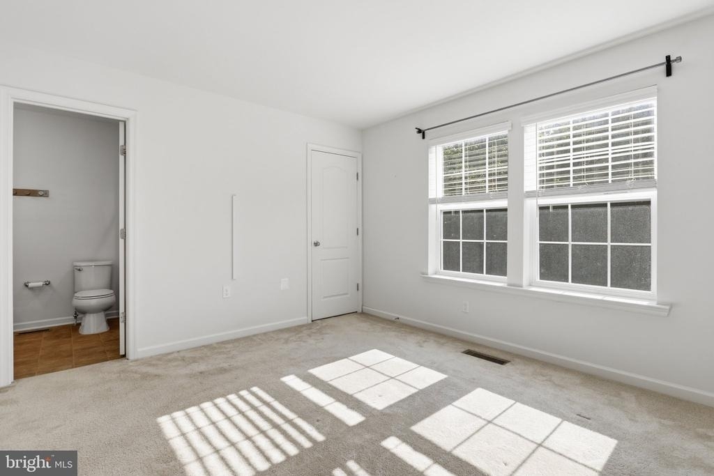 65 Darien Drive - Photo 17