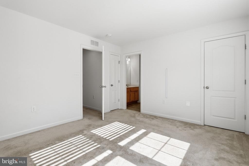 65 Darien Drive - Photo 15