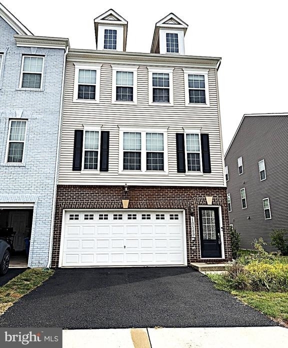 10589 Hinton Way - Photo 3