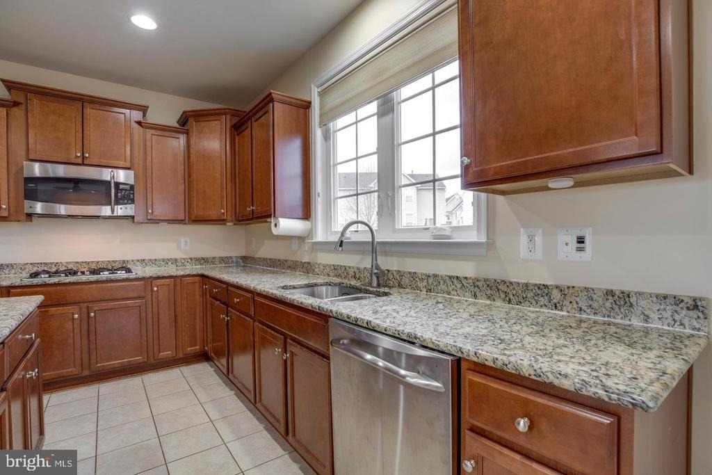 7536 San Diego Court - Photo 6