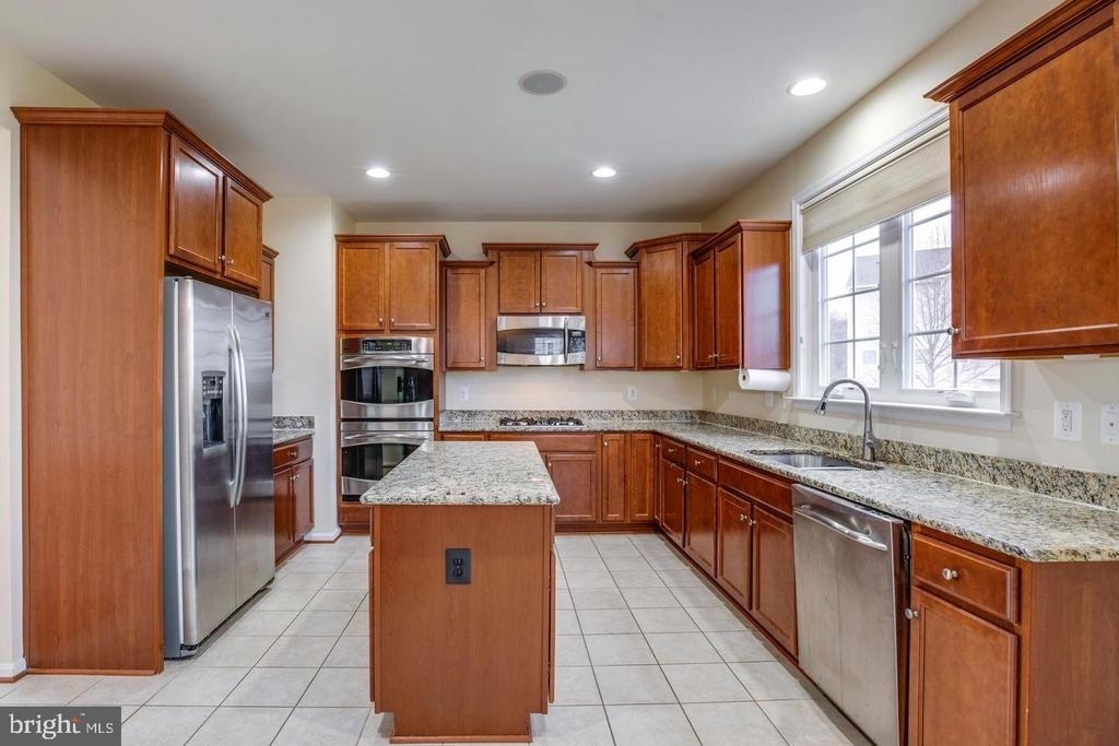 7536 San Diego Court - Photo 9