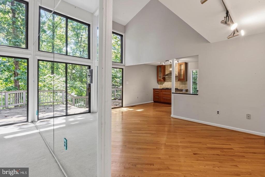 2609 Woodfern Court - Photo 32