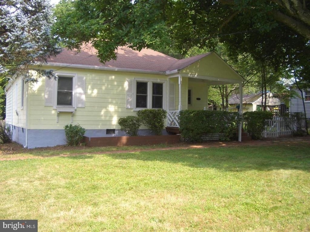 2853 Fairmont Street - Photo 0