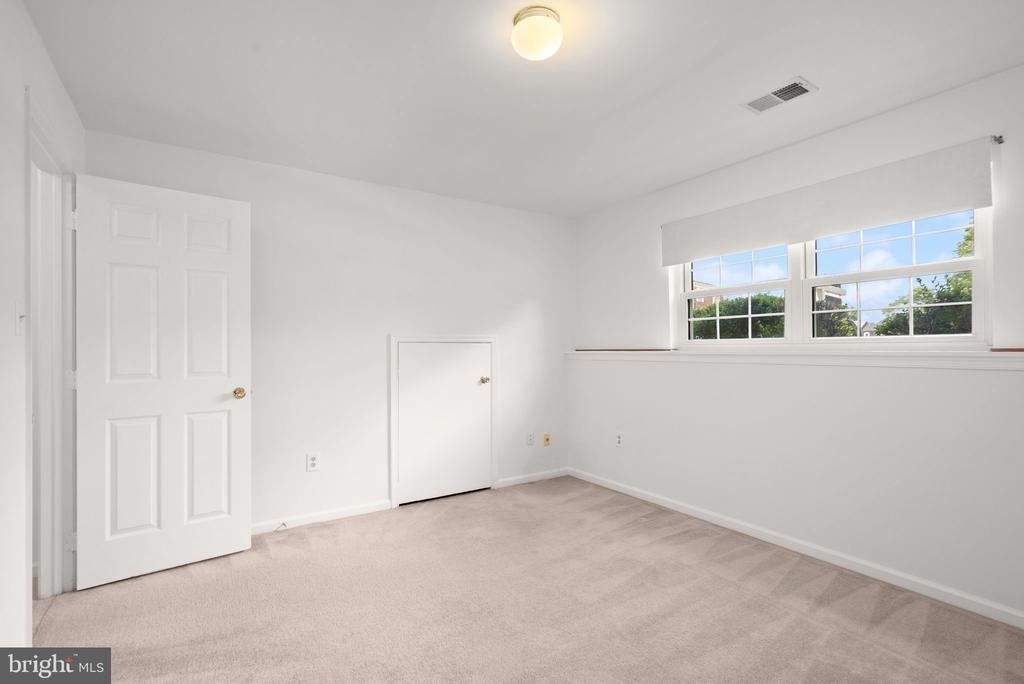 7369 Rhondda Drive - Photo 2