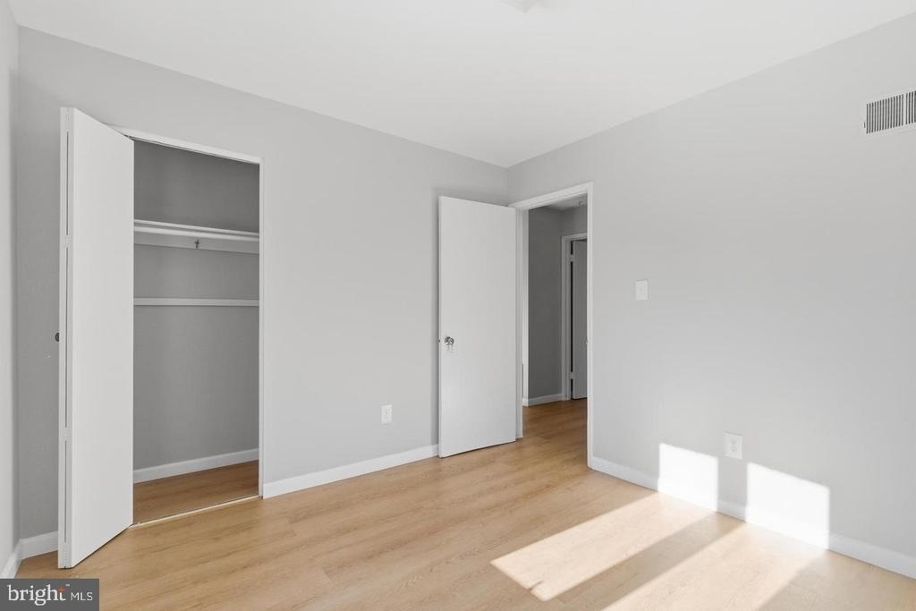 1813 Olmstead Drive - Photo 15