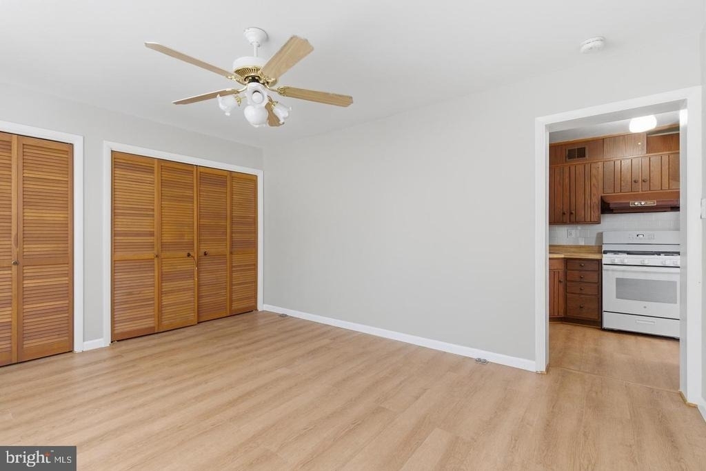 1813 Olmstead Drive - Photo 9