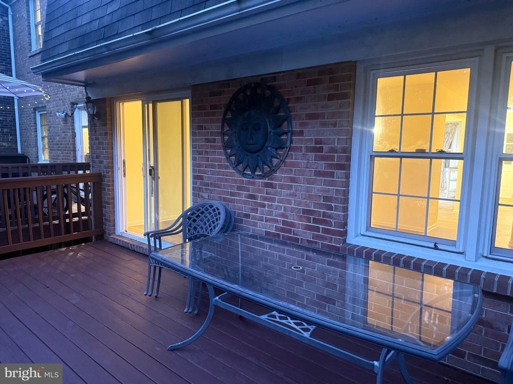 8915 Grandstaff Court - Photo 10