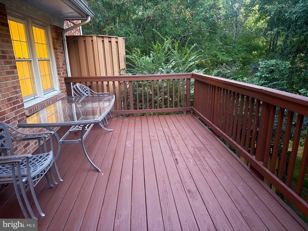 8915 Grandstaff Court - Photo 9