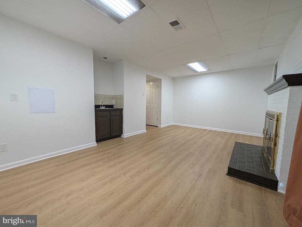 8241 Clifton Farm Court - Photo 34