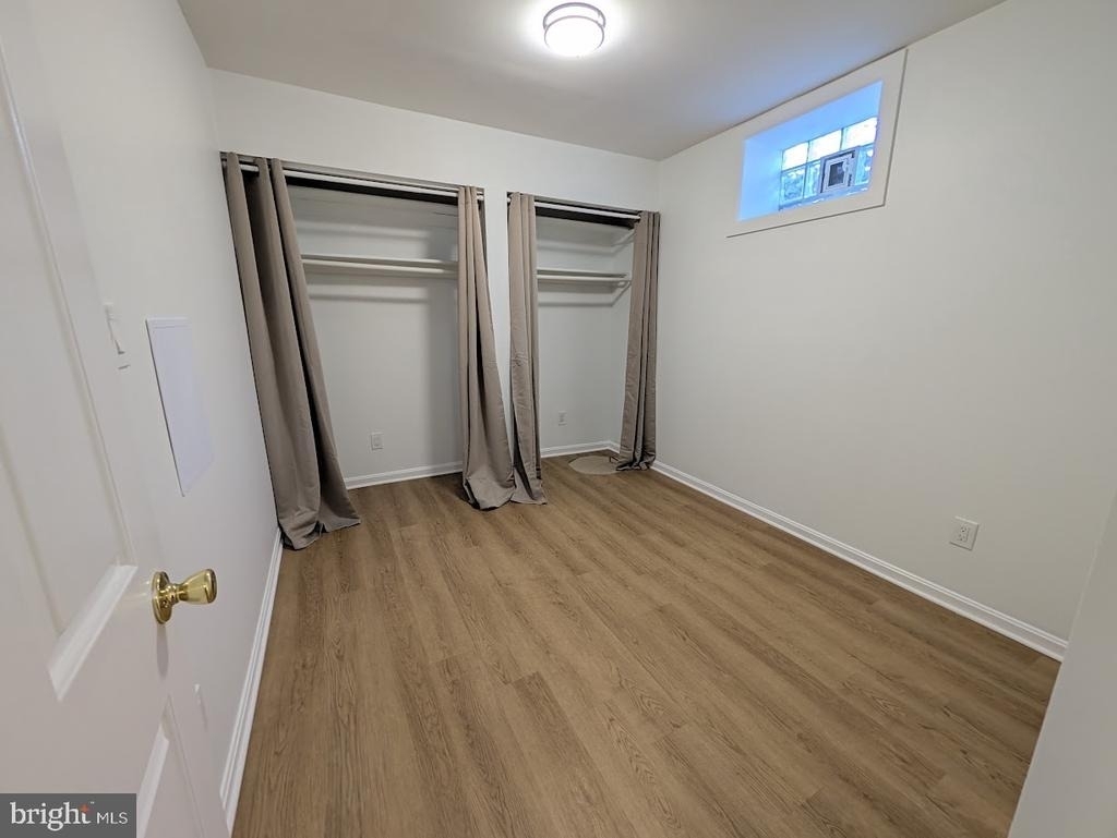 8241 Clifton Farm Court - Photo 29