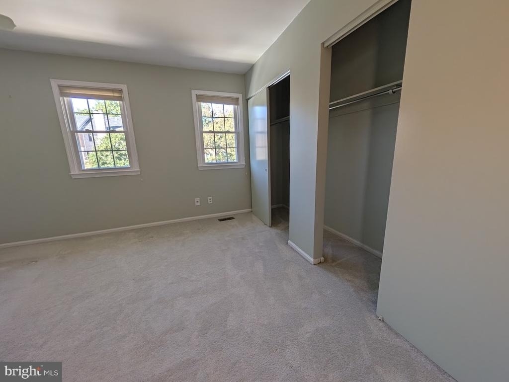 8241 Clifton Farm Court - Photo 24