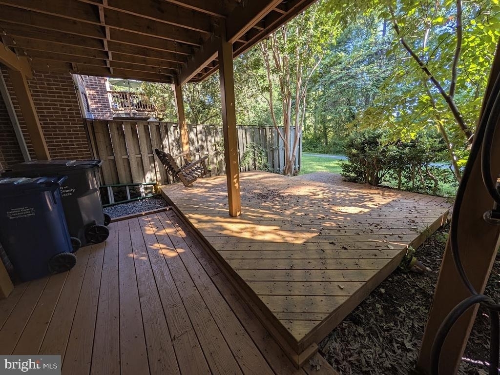 8241 Clifton Farm Court - Photo 36