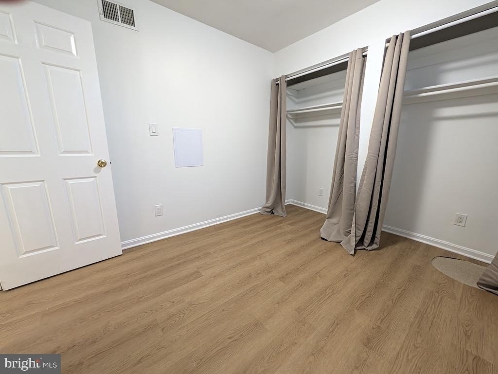 8241 Clifton Farm Court - Photo 30