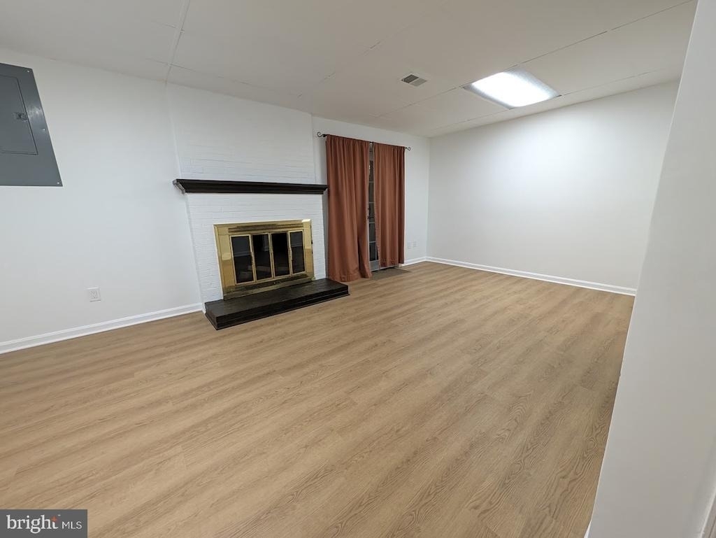 8241 Clifton Farm Court - Photo 33
