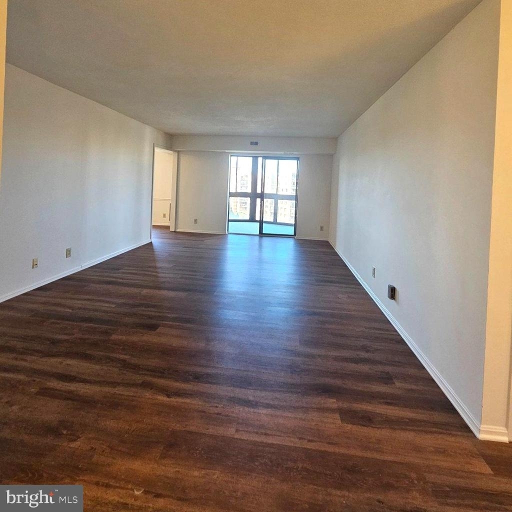 8340 Greensboro Drive - Photo 11
