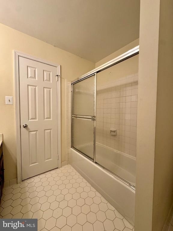 8470 Clover Leaf Drive - Photo 15