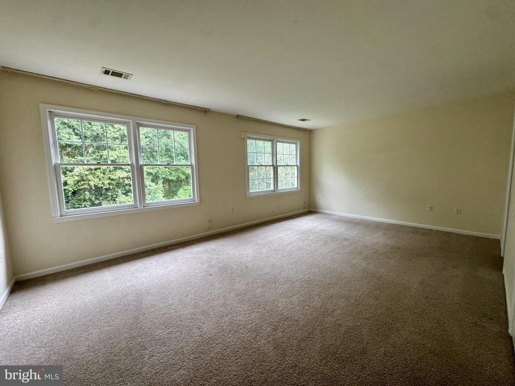 8470 Clover Leaf Drive - Photo 13