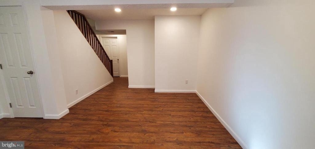 8335 Windfall Road - Photo 25