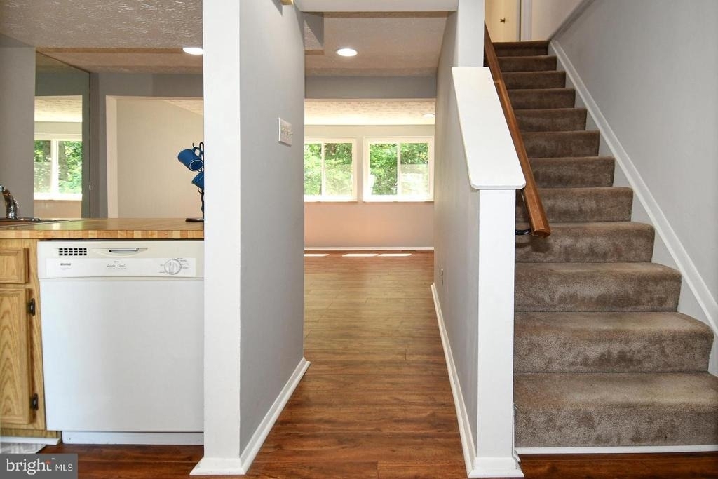 8335 Windfall Road - Photo 12