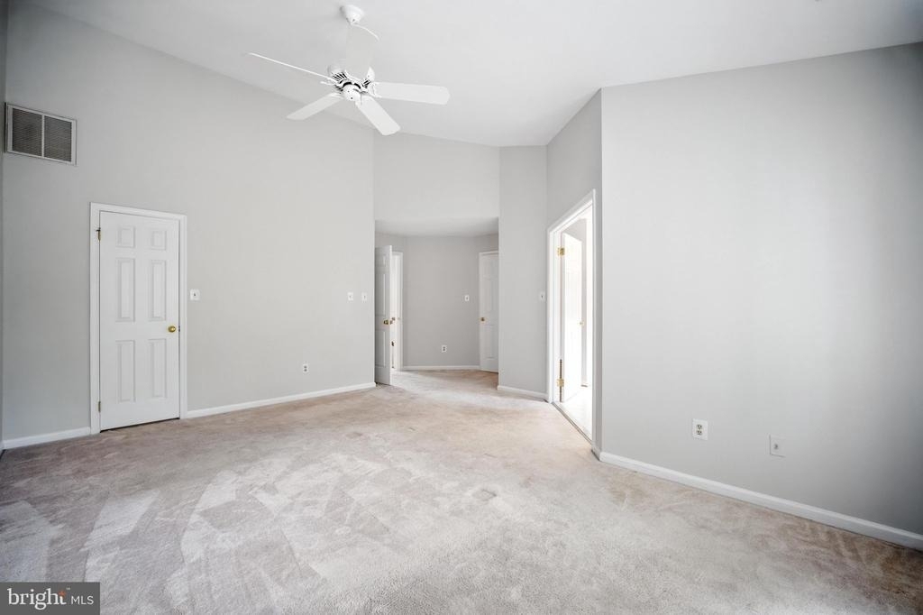 10189 Castlewood Lane - Photo 24