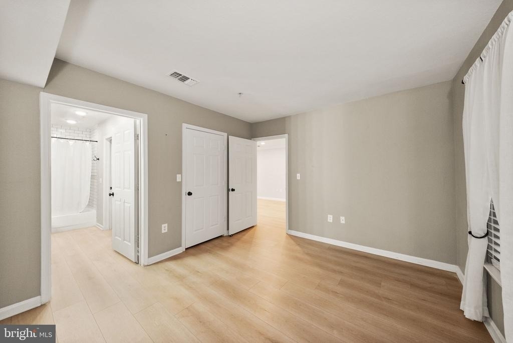 4510 Superior Square - Photo 15