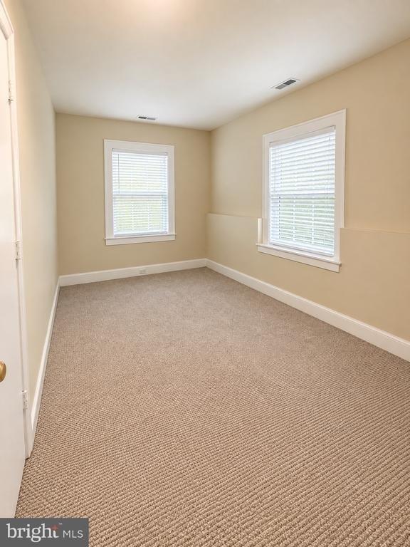 209 Hanover Street - Photo 10