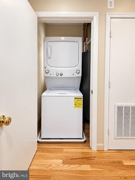 209 Hanover Street - Photo 7