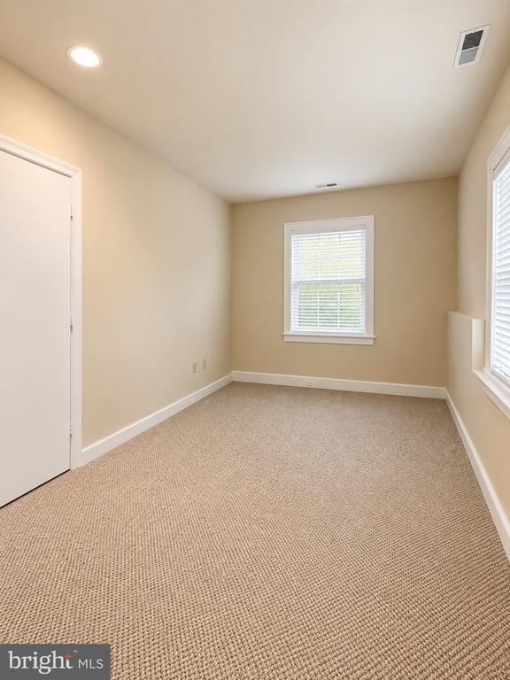 209 Hanover Street - Photo 8