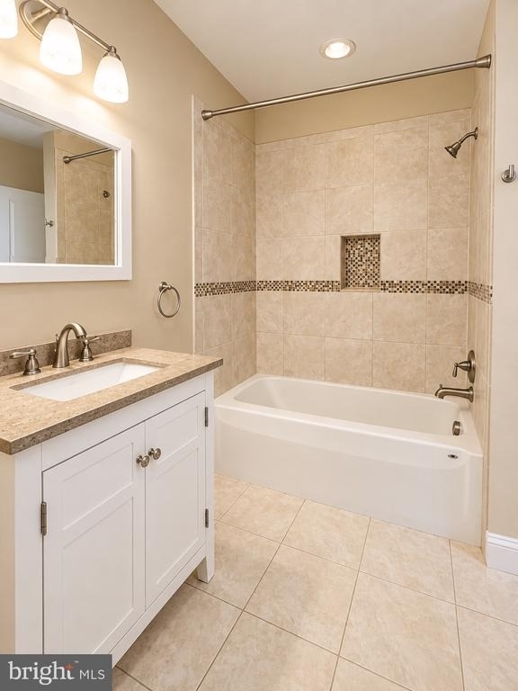 209 Hanover Street - Photo 14