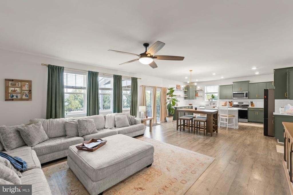 404 Norris Street - Photo 3