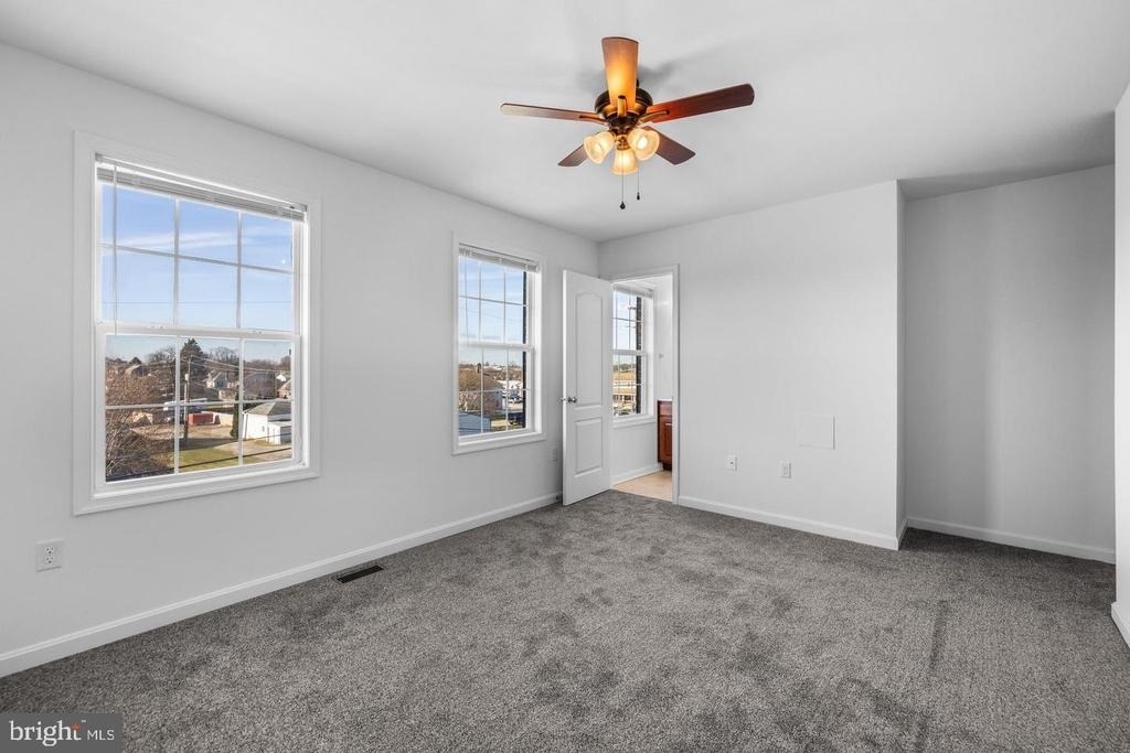 22 Breezewood Drive - Photo 32