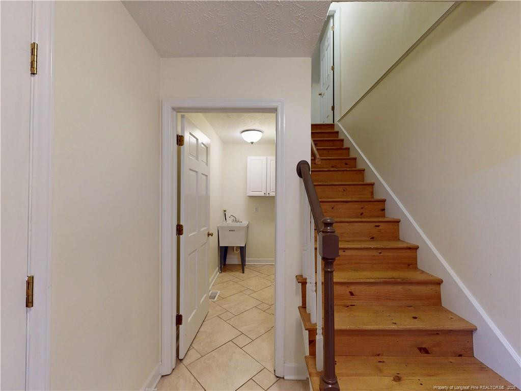 464 Summerlea Drive - Photo 16