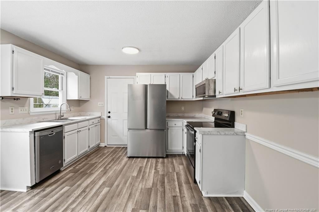 6813 Foxton Court - Photo 10