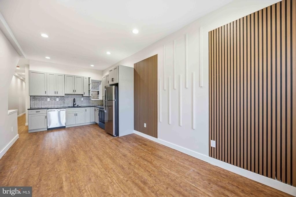 2816 Cecil B Moore Avenue - Photo 5