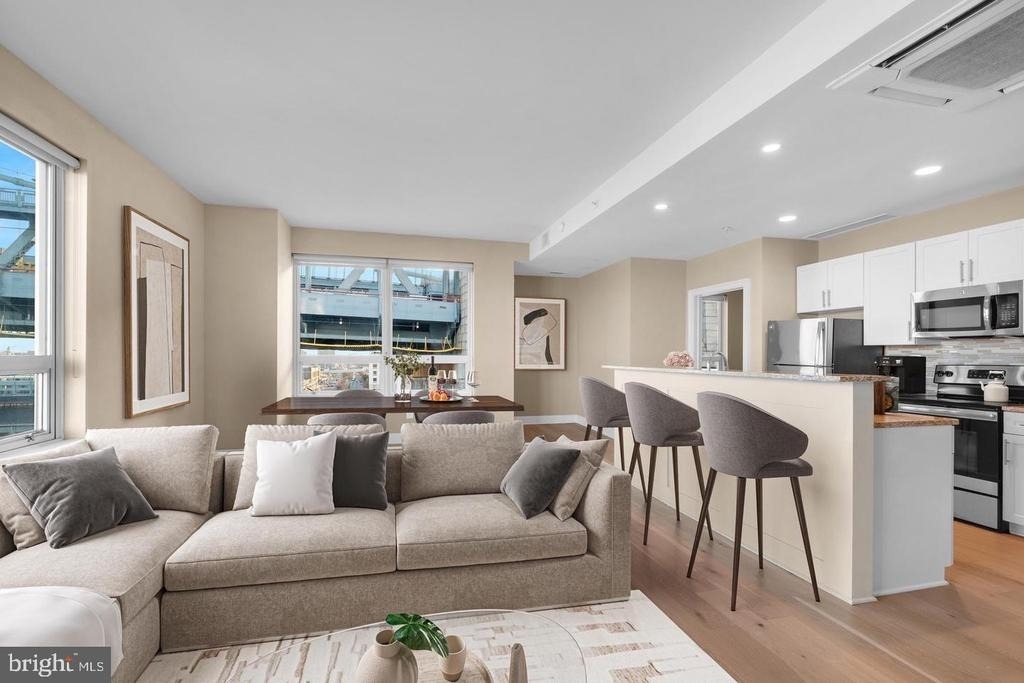 235 N Columbus Boulevard - Photo 1