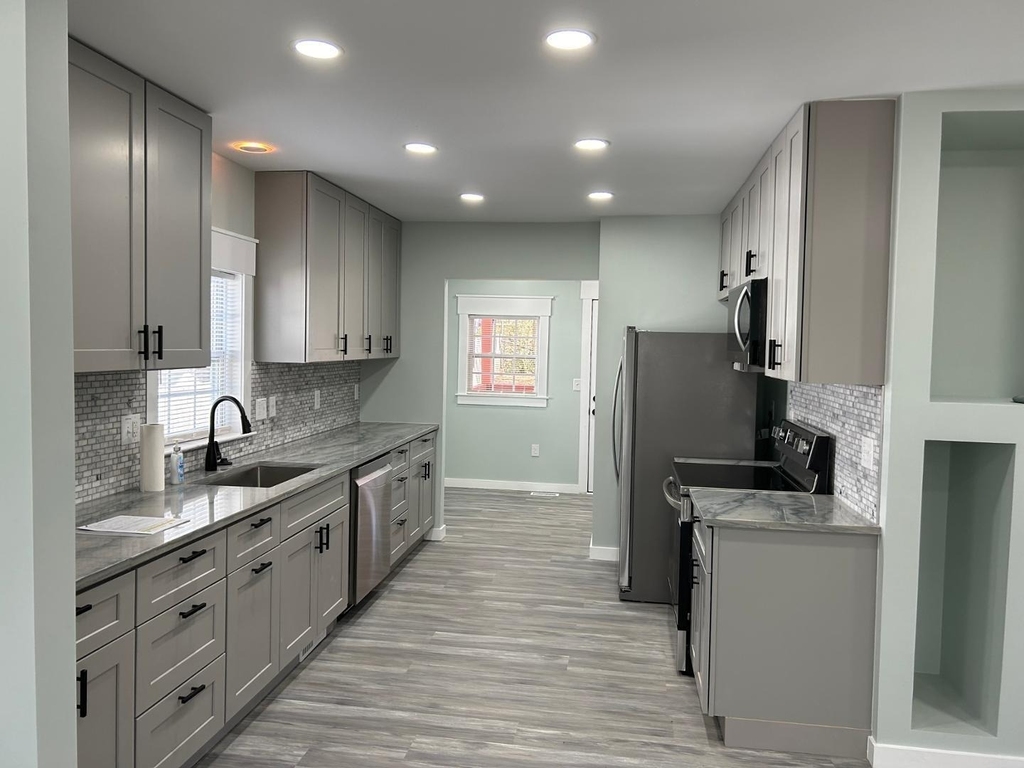 514 Spruce Street - Photo 1
