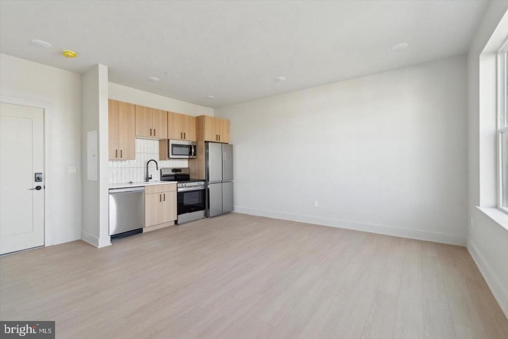 5521 Wayne Avenue - Photo 0
