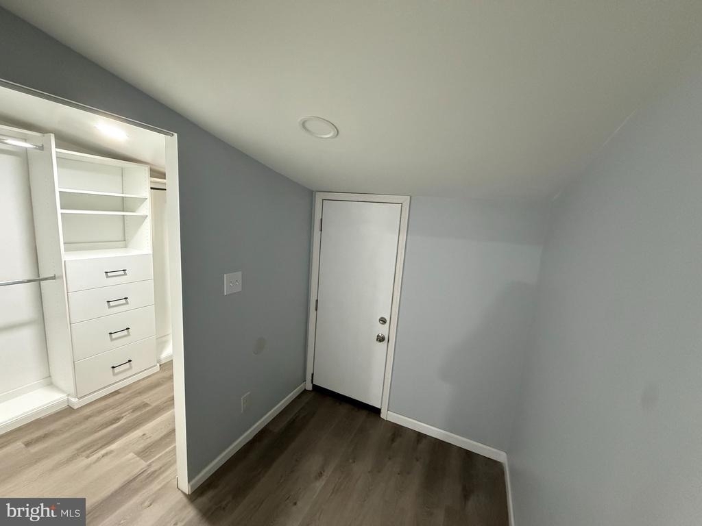 32 S 53rd Street - Photo 10
