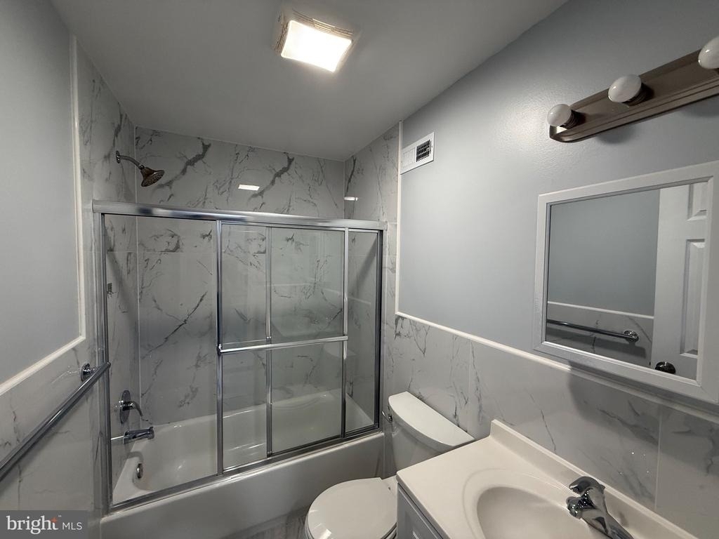 32 S 53rd Street - Photo 5