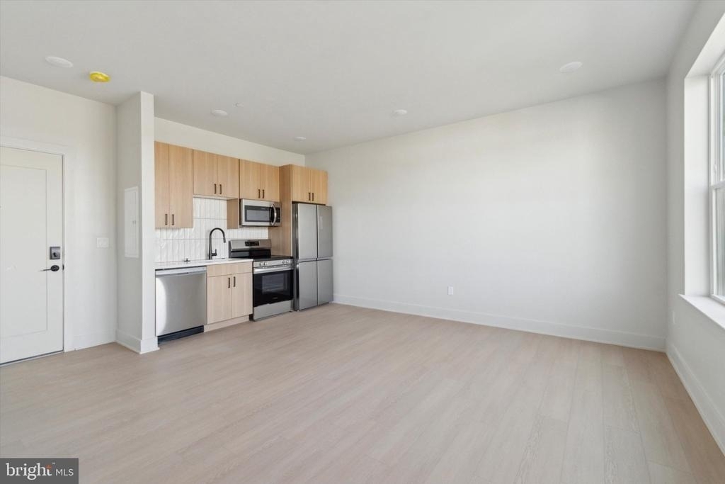 5521 Wayne Avenue - Photo 0