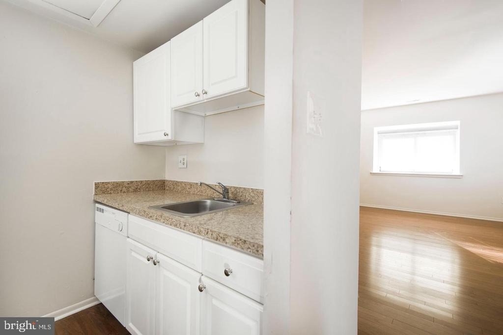 2031-6 South Street - Photo 11