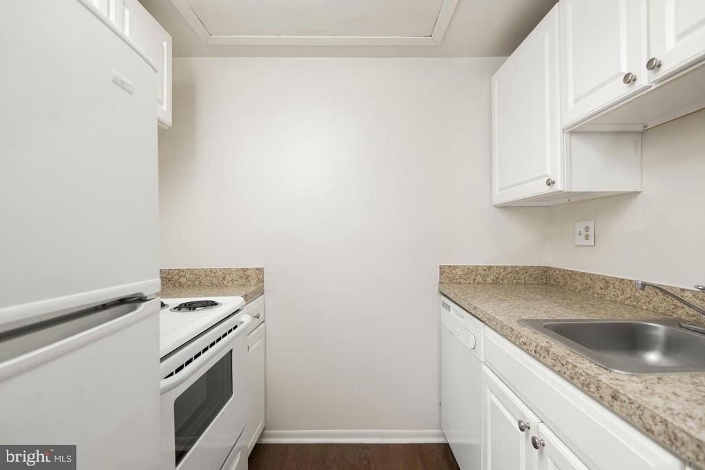 2031-6 South Street - Photo 10
