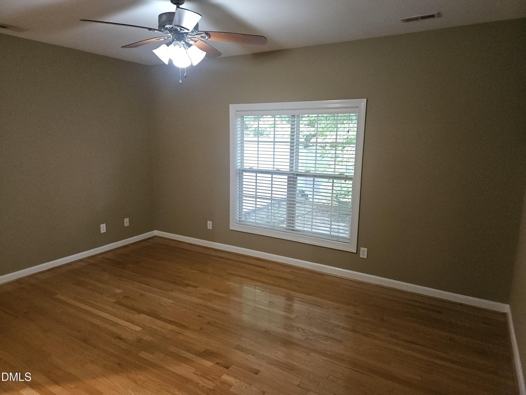 1600 Poets Glade Drive - Photo 3