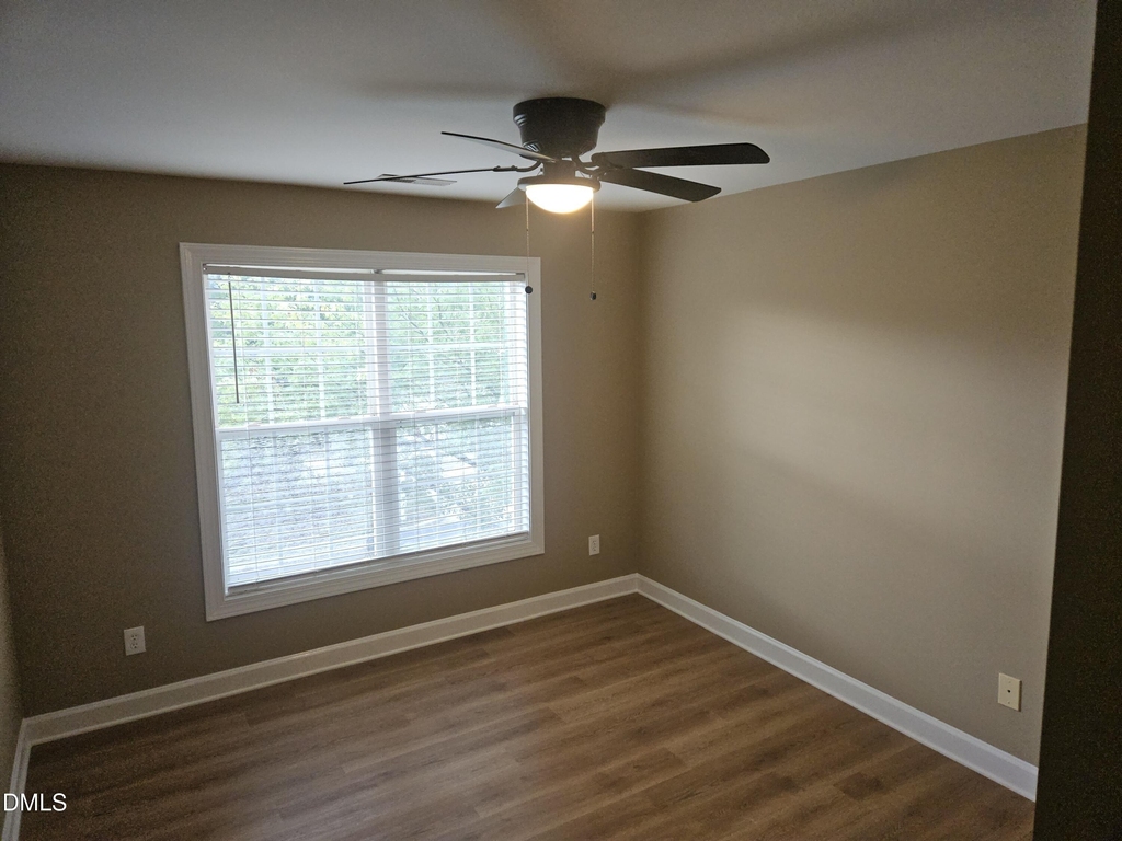 1600 Poets Glade Drive - Photo 6